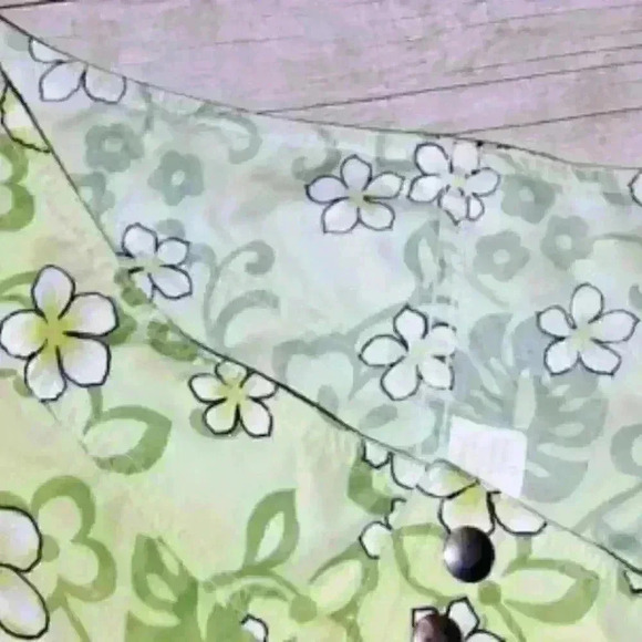 CHICO'S Vintage Casual Woman's TROPICAL Lightweight GREEN FLORAL Shorts size 11 - Picture 5 of 5